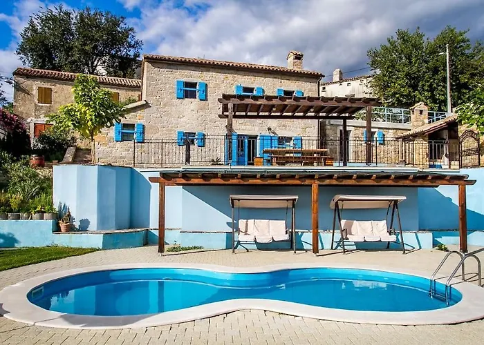 Viera Villa *